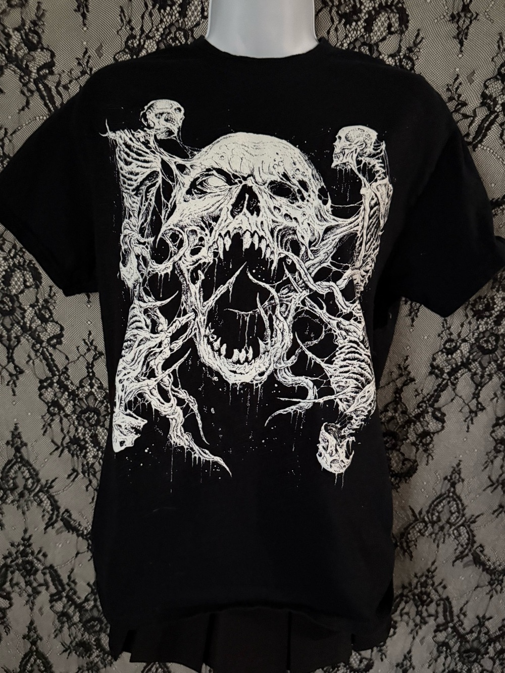 RIDDICKART x SPENCER’S Skull T-shirt
